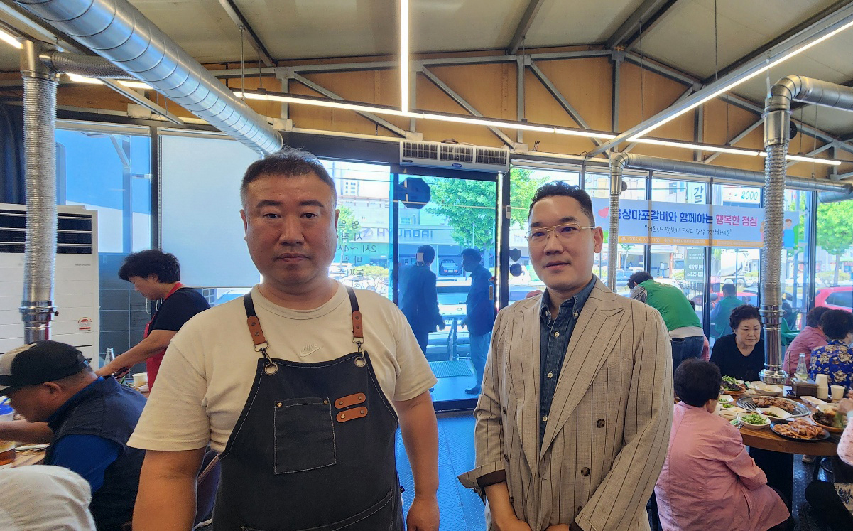 0610 용상마포갈비, ‘사랑(愛) 점심’ 나눔 행사 개최 (1).jpg